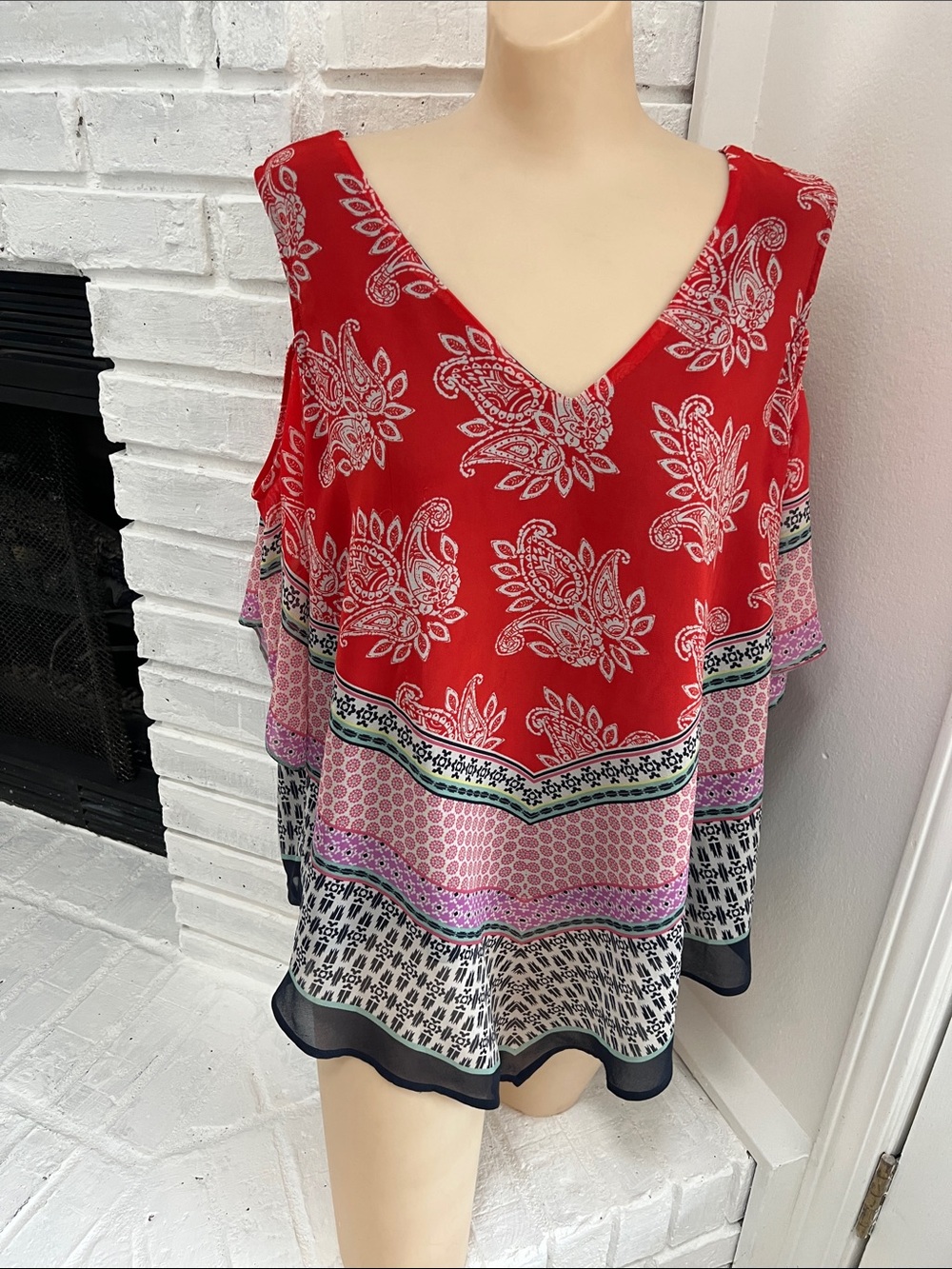 DR2 Red Printed V-Neck Cold-Shoulder Blouse